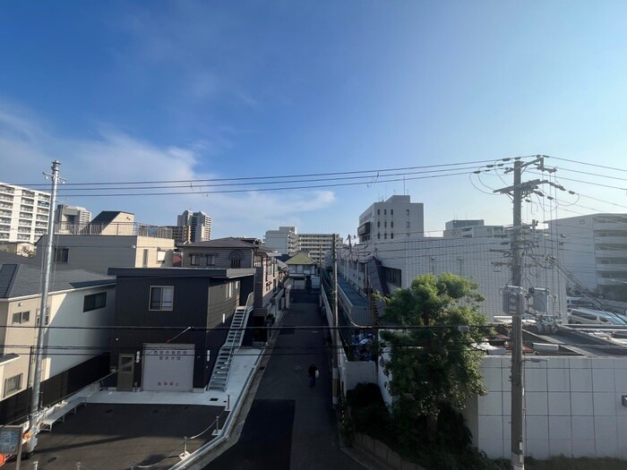 物件内観写真15　(玄関)