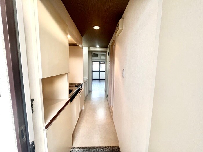 物件内観写真17　(洗濯機置場)