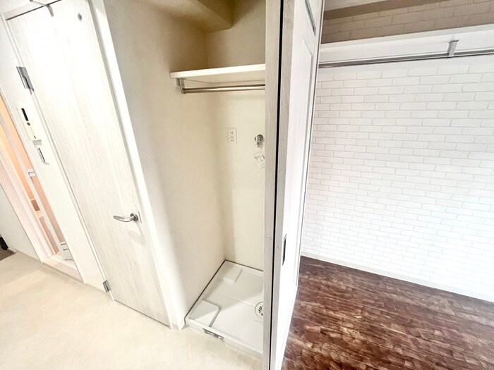 物件内観写真21　(洗濯機置場)