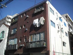 大栄マンション外観写真
