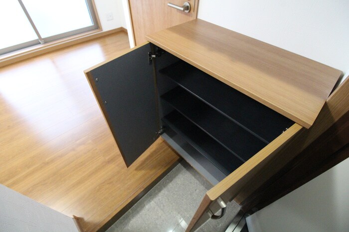 物件内観写真15　(靴箱)