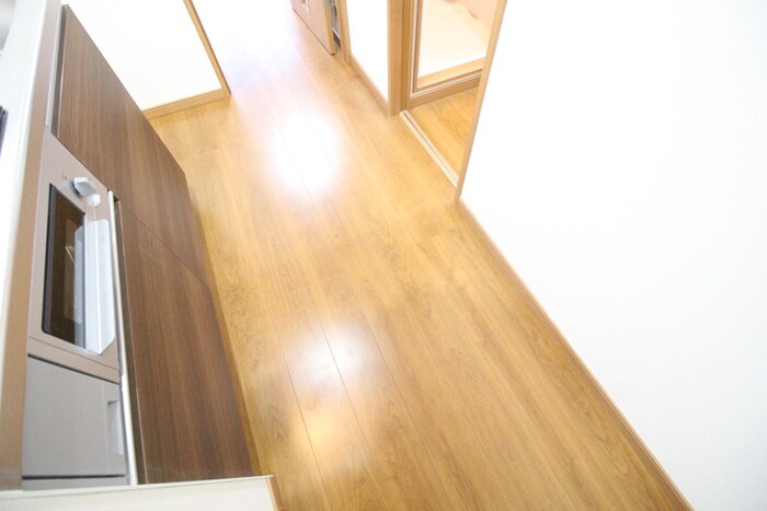 物件内観写真18　(廊下)