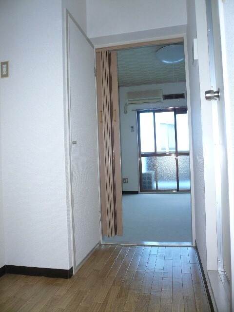 物件内観写真4　(内観写真)