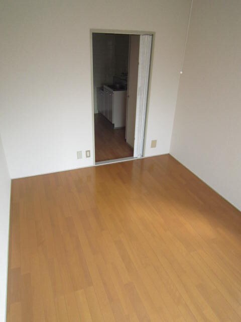 物件内観写真5　(居室)