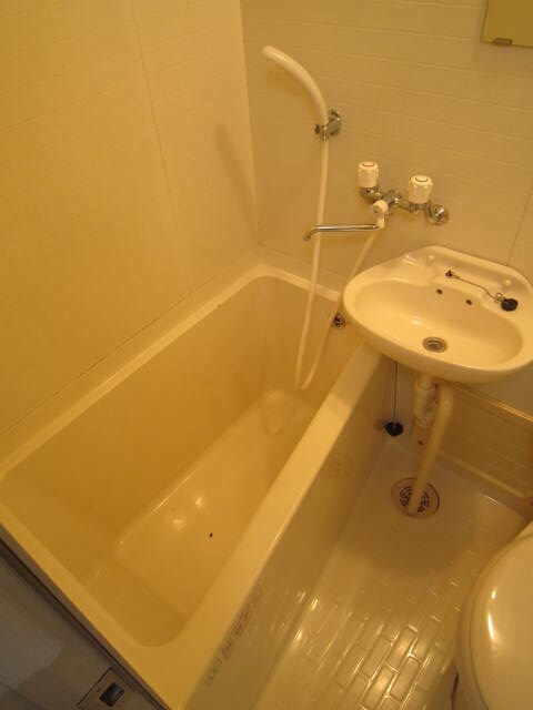 物件内観写真8　(バス／シャワールーム等)