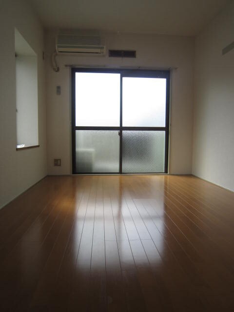 物件内観写真13　(居室)