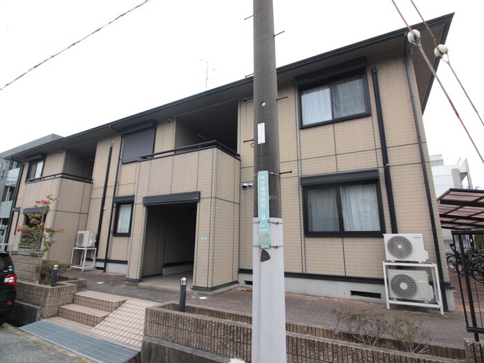 物件外観写真2　(外観写真)