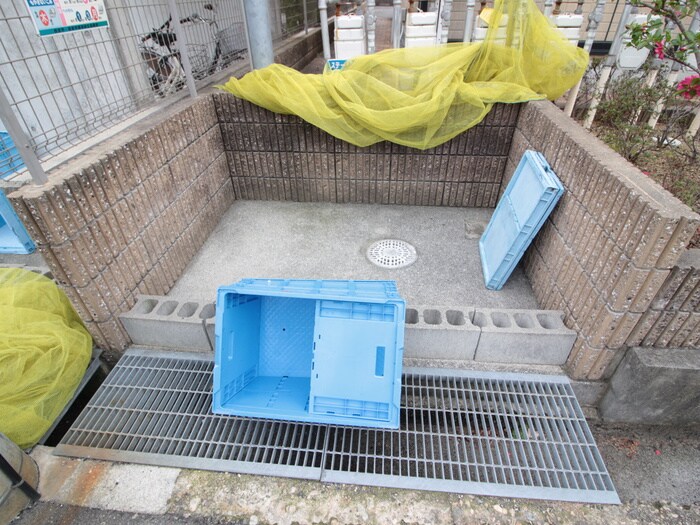 物件外観写真6　(建物設備)