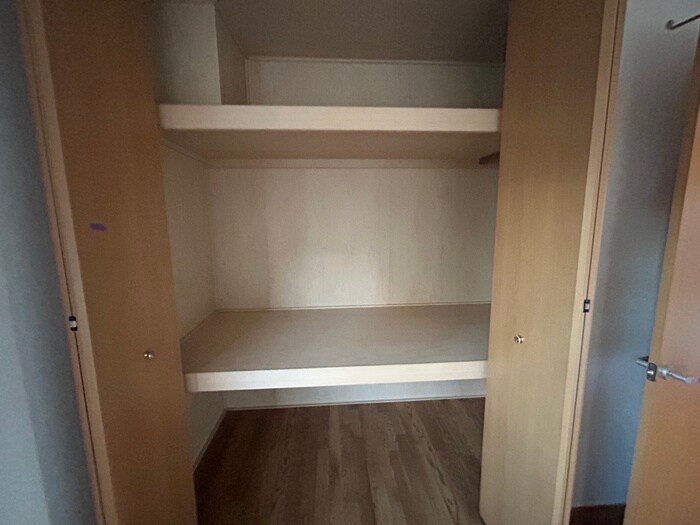 物件内観写真13　(収納)