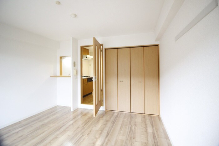 物件内観写真18　(居室)