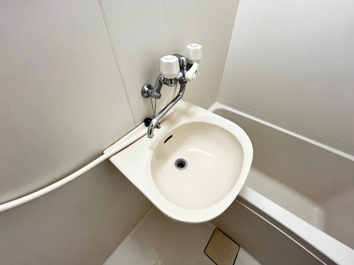 物件内観写真10　(洗面)