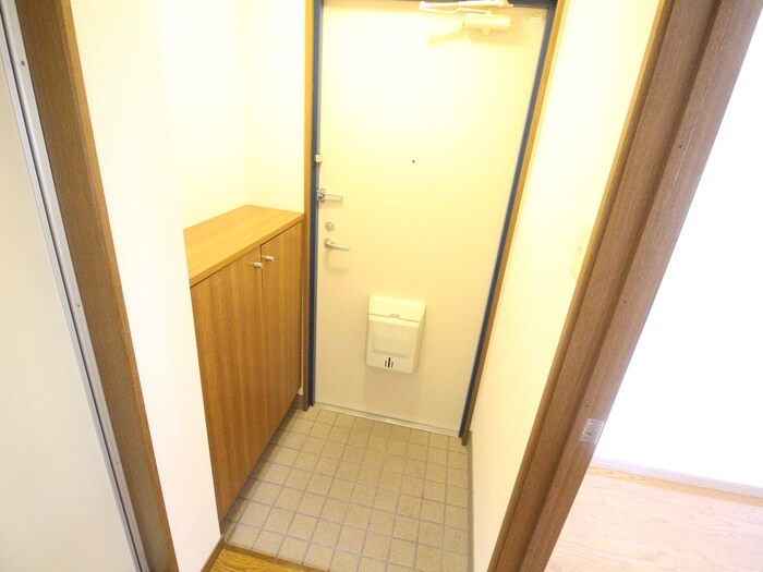 物件内観写真22　(玄関)