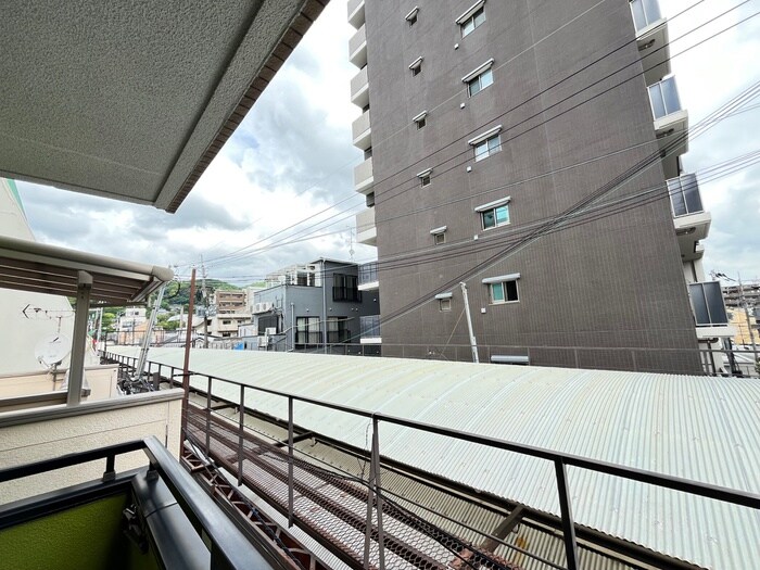 物件内観写真22　(室内からの展望)