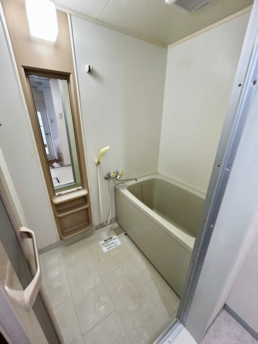 物件内観写真13　(バス／シャワールーム等)