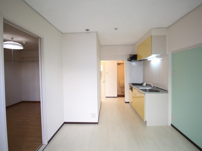 物件内観写真8　(キッチン)