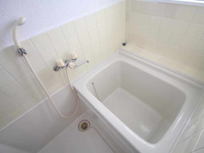 物件内観写真12　(バス／シャワールーム等)