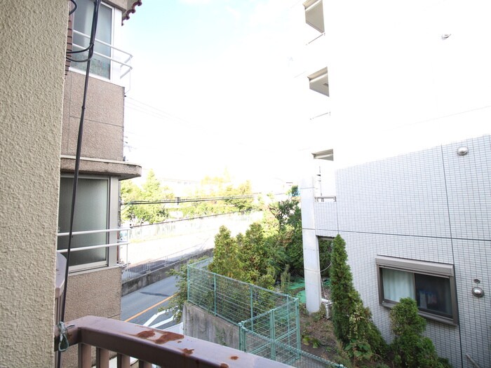 物件内観写真19　(室内からの展望)