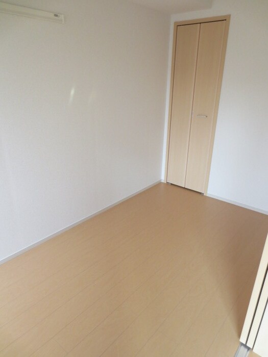 物件内観写真15　(居室)