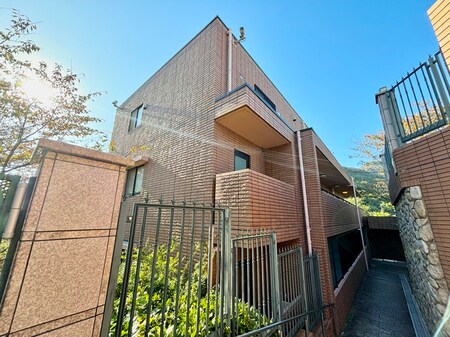 ﾃﾞ･ﾘｰﾄﾞｳﾞｨﾝﾃｰｼﾞ芦屋川山手(501)外観写真