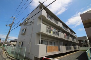 ロイヤル九河外観写真