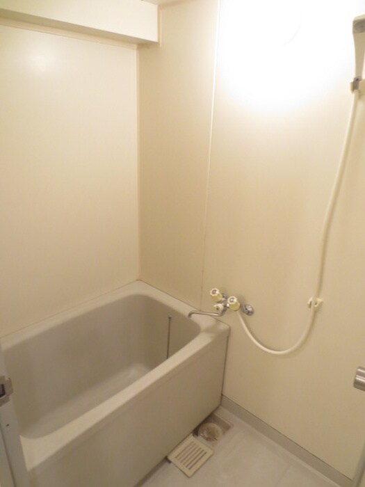 物件内観写真8　(バス／シャワールーム等)