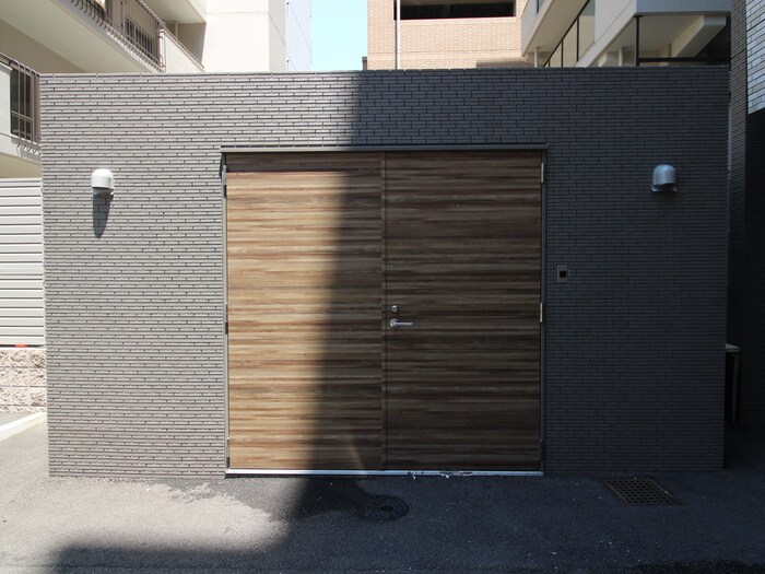 物件外観写真6　(建物設備)