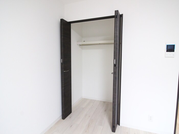 物件内観写真10　(収納)