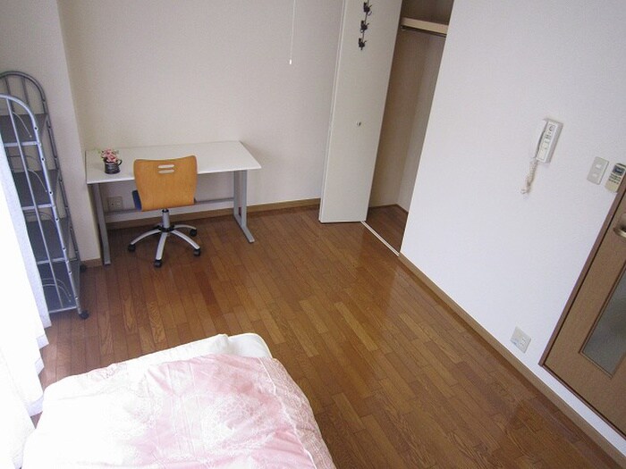 物件内観写真17　(内観写真)