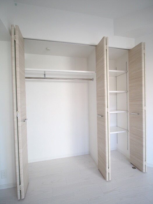 物件内観写真14　(収納)