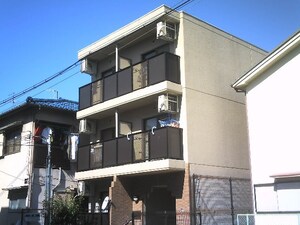 コスモ千里丘外観写真