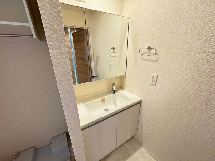 物件内観写真12　(洗面)