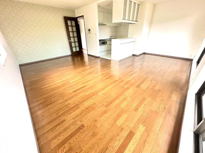 物件内観写真9　(居室)