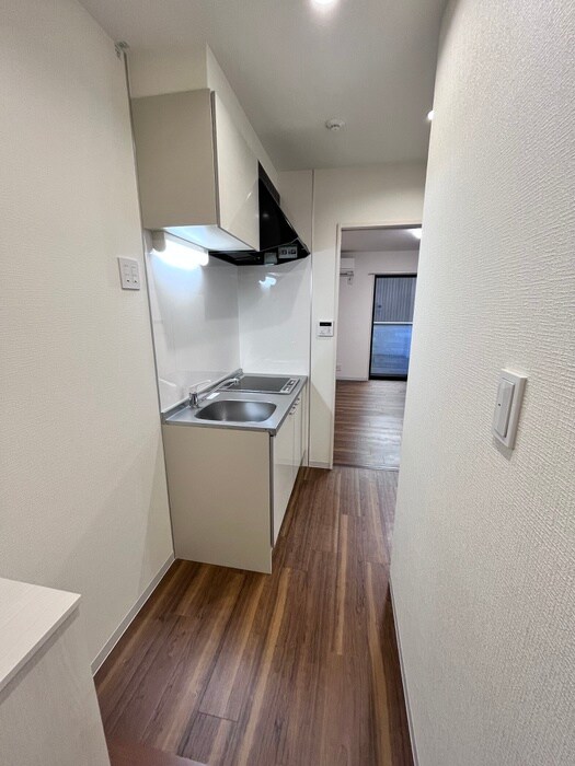 物件内観写真9　(廊下)