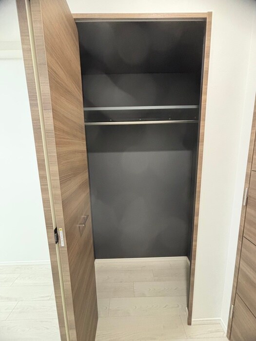 物件内観写真11　(収納)