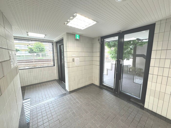 物件外観写真3　(建物設備)