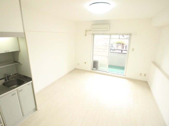 物件内観写真7　(居室)