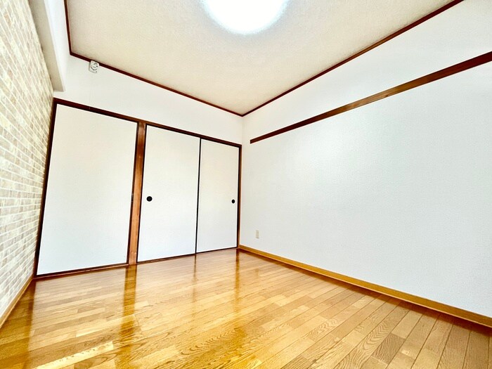 物件内観写真10　(居室)