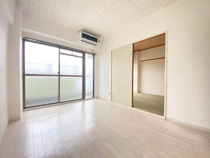 物件内観写真10　(居室)