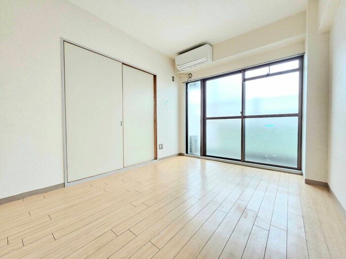 物件内観写真10　(居室)