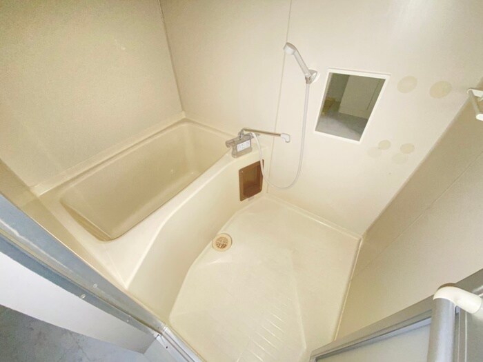 物件内観写真13　(バス／シャワールーム等)