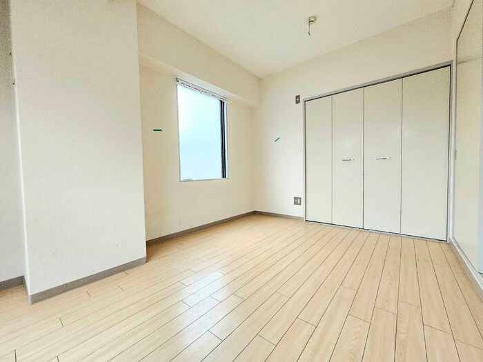 物件内観写真13　(居室)