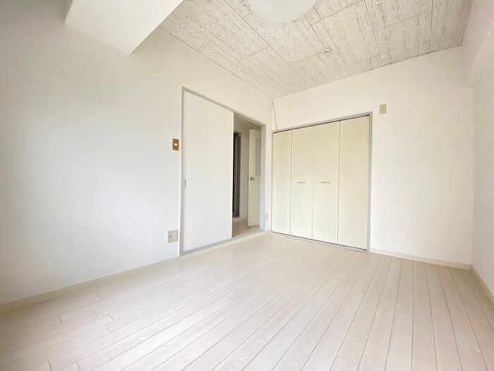 物件内観写真18　(居室)