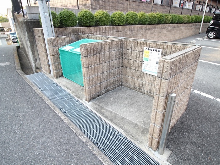 物件外観写真5　(建物設備)