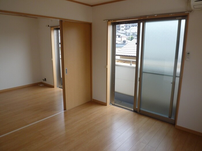 物件内観写真11　(居室)