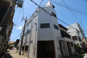 俊徳町１丁目ビル外観写真