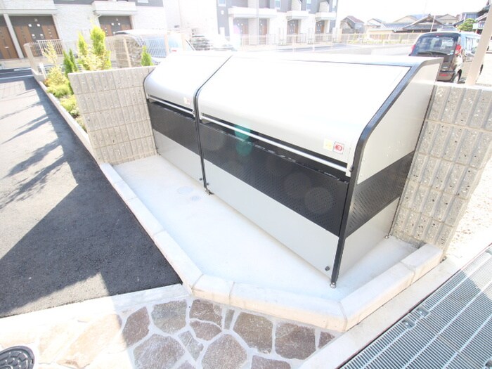 物件外観写真5　(建物設備)