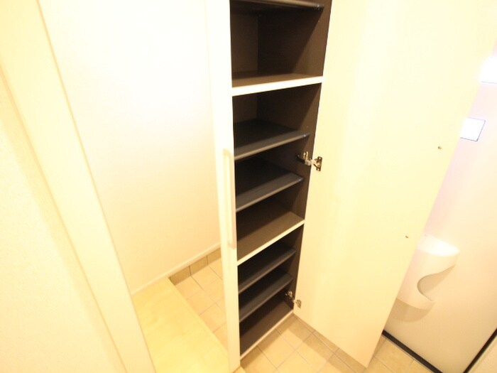 物件内観写真21　(靴箱)