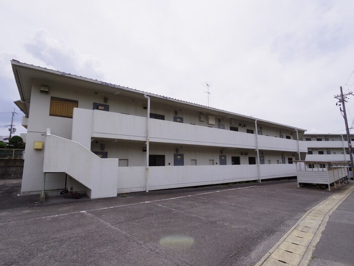 物件外観写真2　(外観写真)