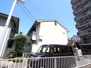 ハイツ北中外観写真