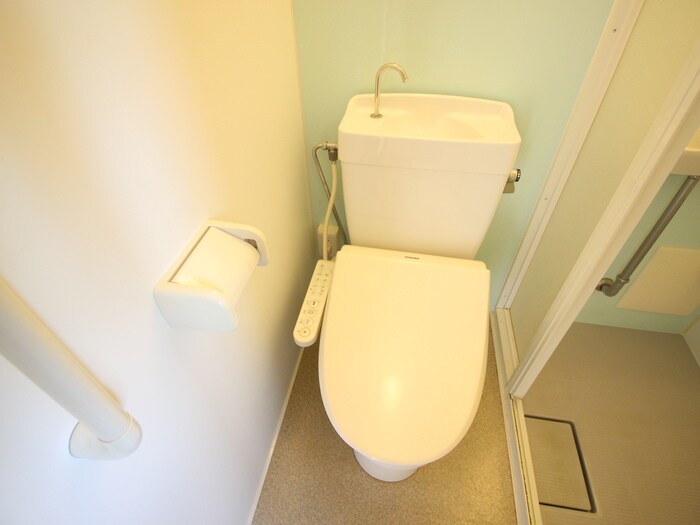 物件内観写真11　(トイレ)